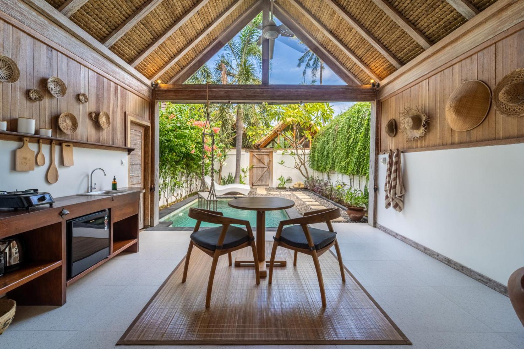 Akasia Villas ギリ・アイル エクステリア 写真