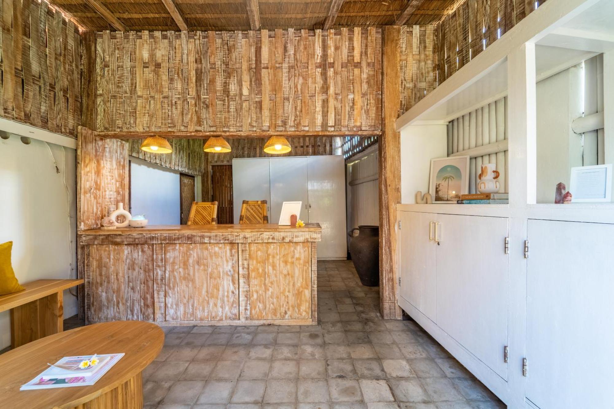 Akasia Villas ギリ・アイル エクステリア 写真