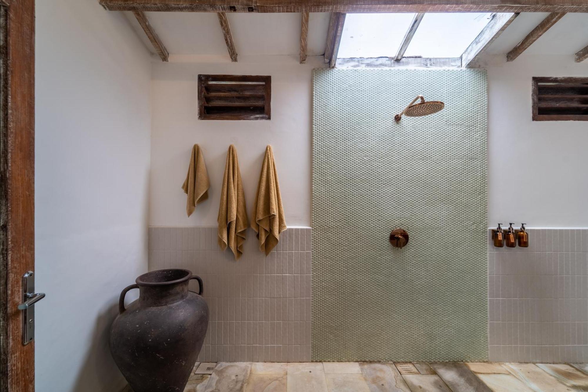Akasia Villas ギリ・アイル エクステリア 写真