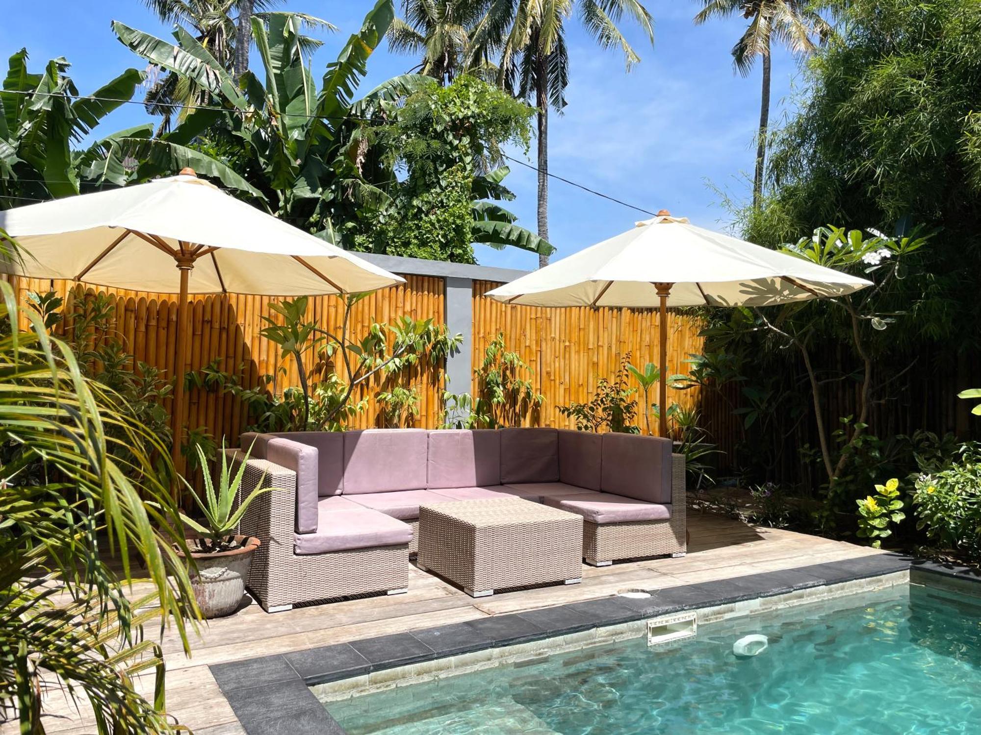 Akasia Villas ギリ・アイル 部屋 写真